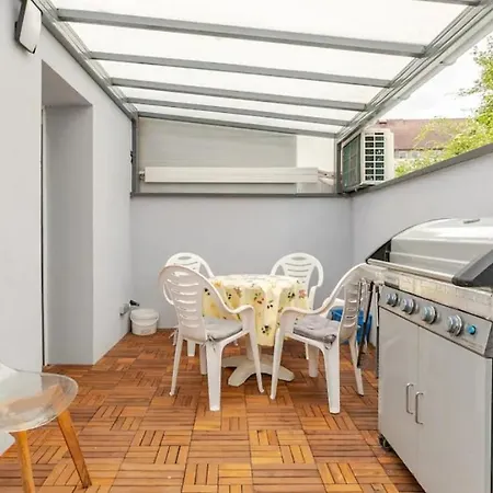 בית הארחה Maisonnette Avec Terrasse